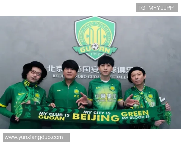 安检姐姐与足球明星的奇妙邂逅在机场展开的浪漫故事 安检姐姐与足球明星的奇妙邂逅在机场展开的浪漫故事